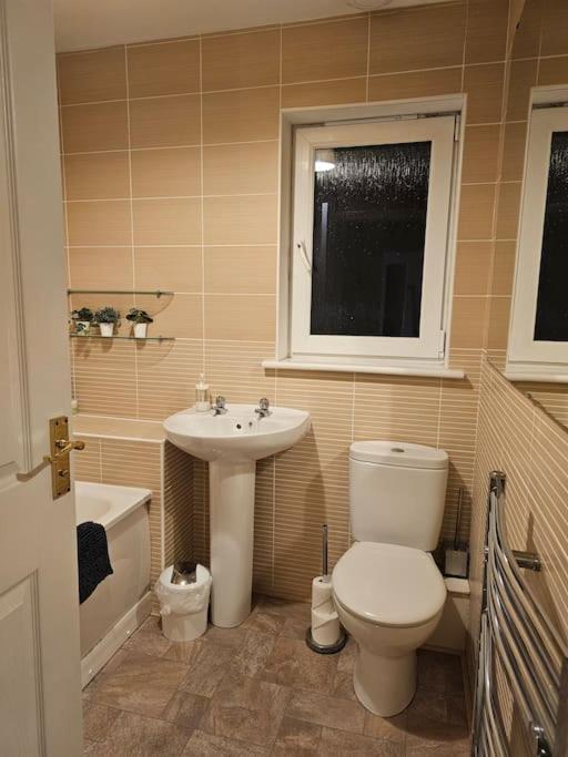 The Park View, 2 Bedroom House Kirkcaldy Eksteriør billede